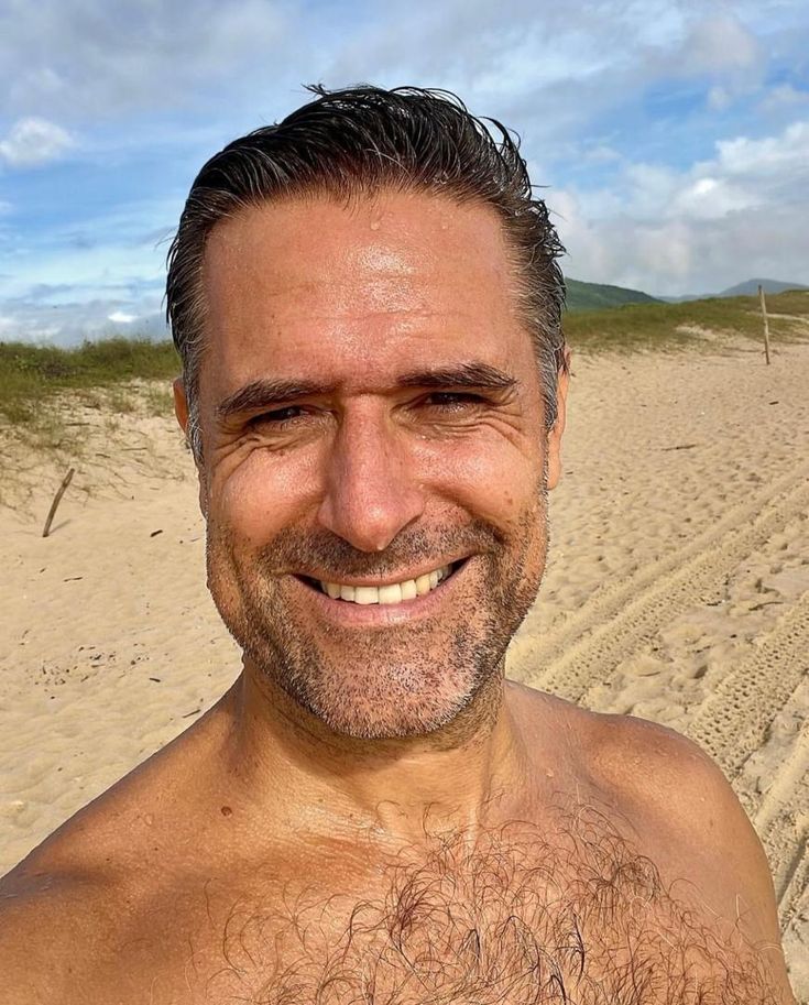 Daniel R.